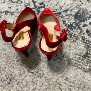 Like new but no box size 6(36)